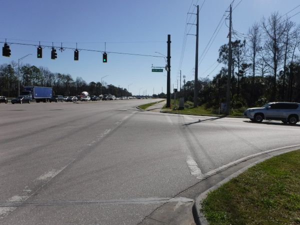 Si vous vous r�f�rez � la carte ci-haut, on se pr�pare � tourner vers le nord.