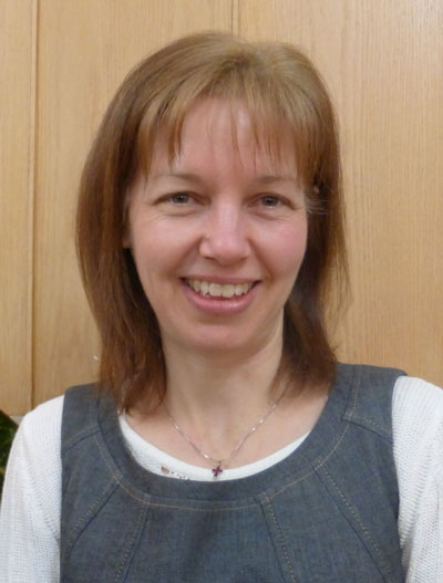 Mme. Isabelle Dallaire.