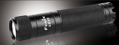 Torche �lectrique: Fenix Tactical LD15.