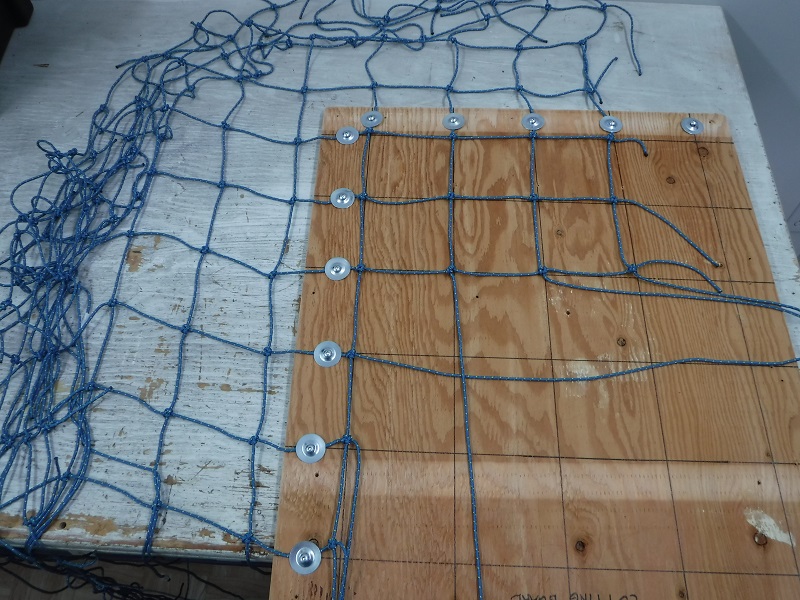 �M�tier � tisser� en contreplaqu�.