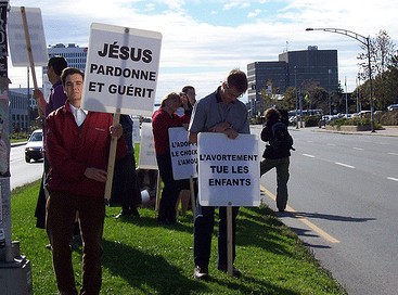 Vue � peu pr�s normale d'une Cha�ne pour la Vie