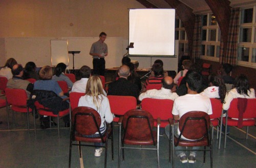 Le Pasteur Bernard en action