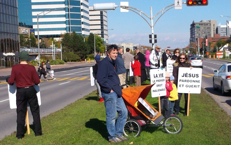 Autre vue de la Cha�ne pour la Vie 2014.